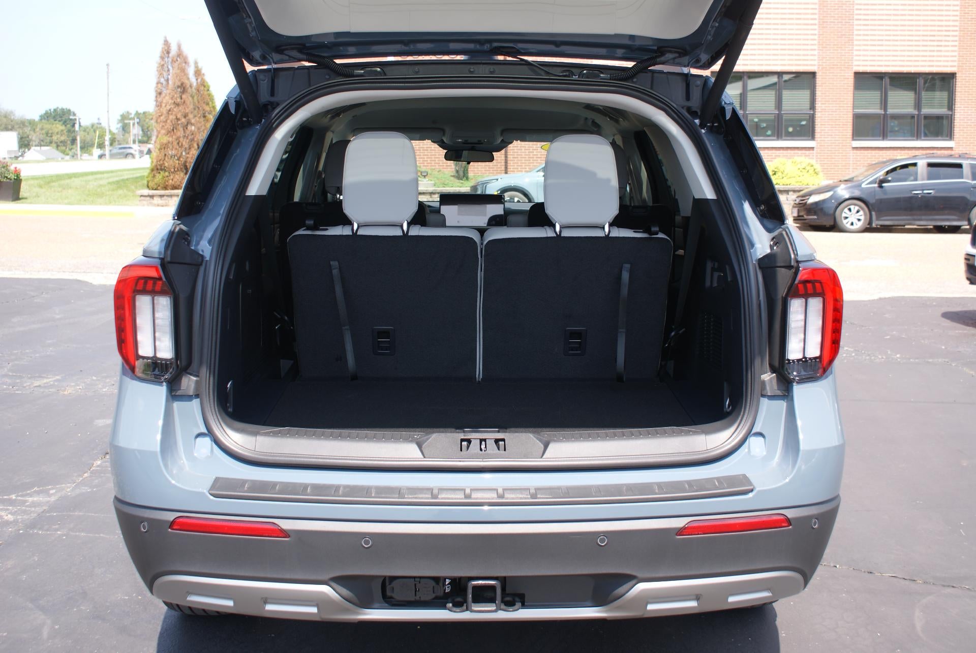 2026 Ford Explorer Active w/200A Pkg 4WD