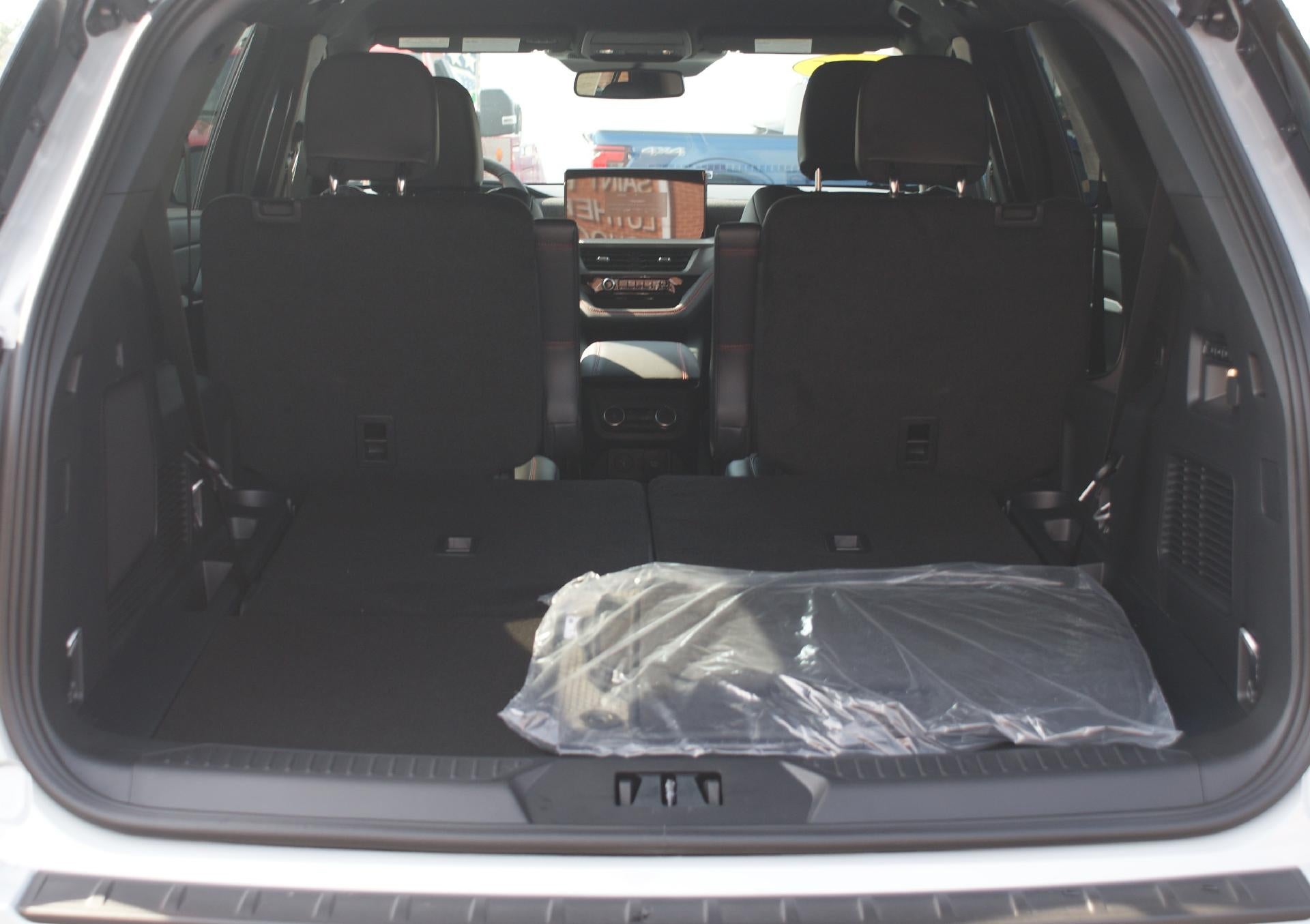 2026 Ford Explorer ST 4WD