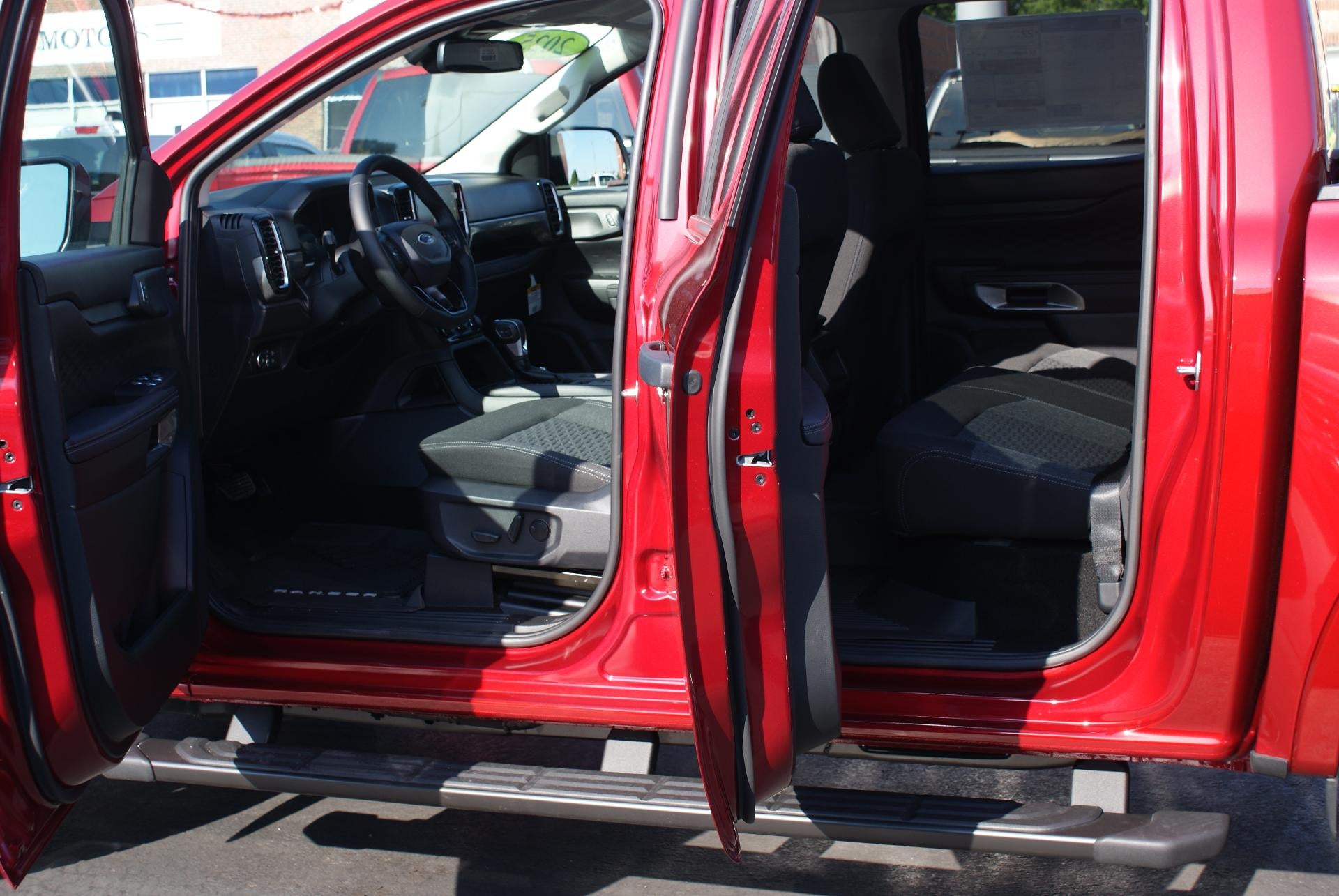 2025 Ford Ranger XLT 4WD SuperCrew 5' Box