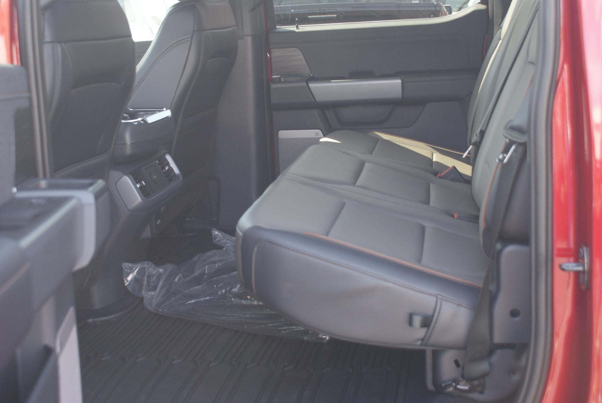 2026 Ford F-150 LARIAT 4WD SuperCrew 5.5' Box