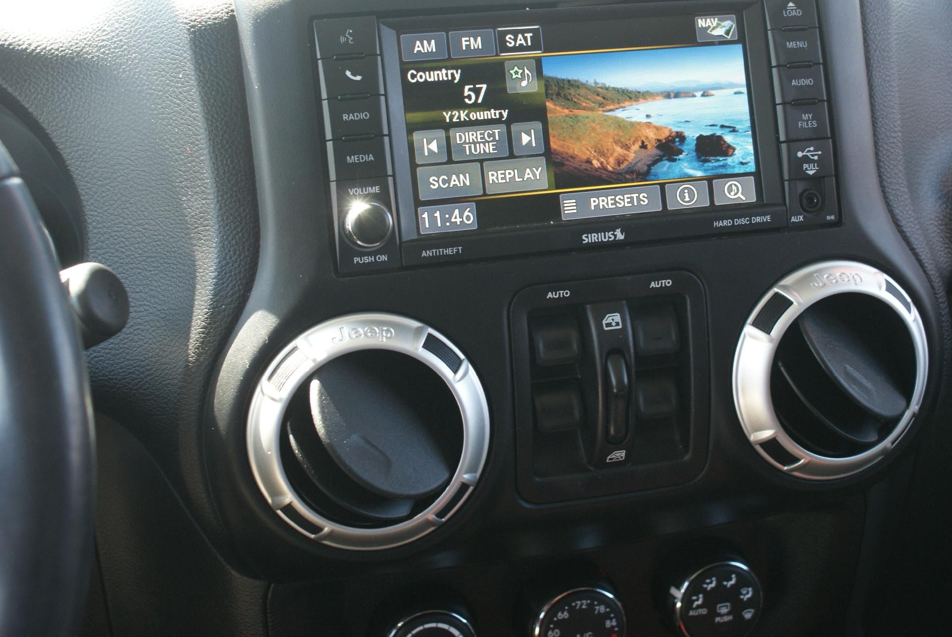 2017 Jeep Wrangler Unlimited Sahara 4x4