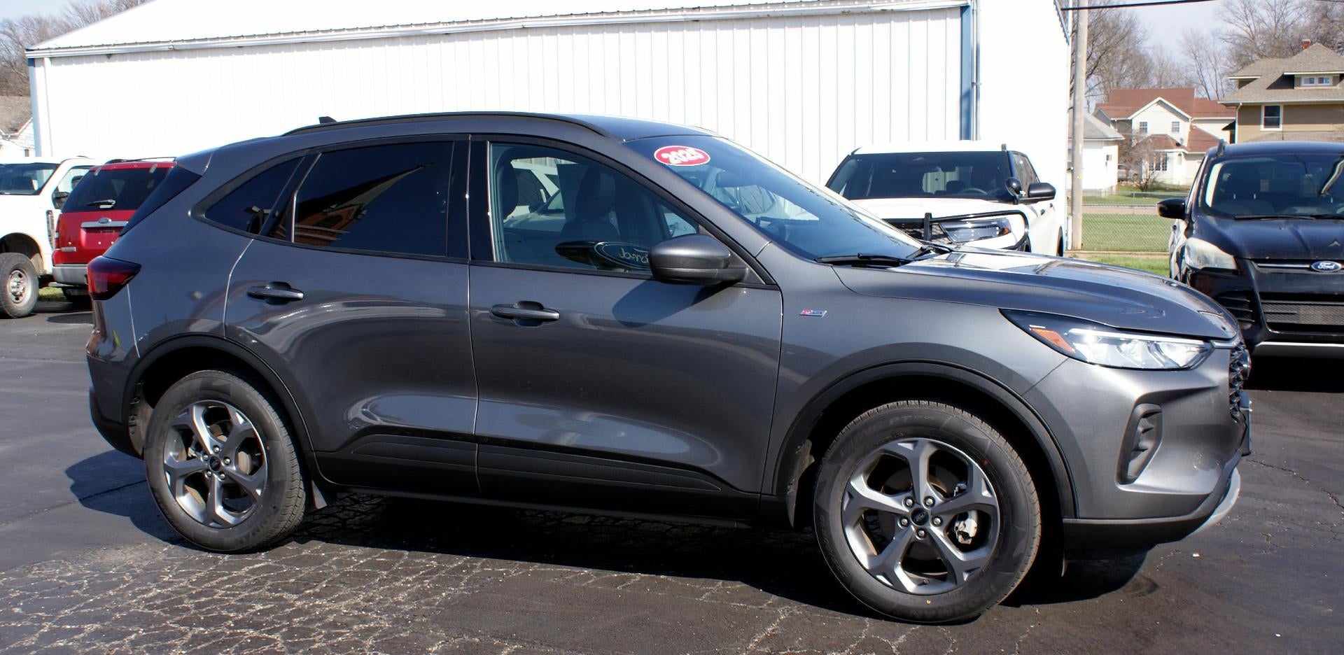2025 Ford Escape ST-Line Select AWD