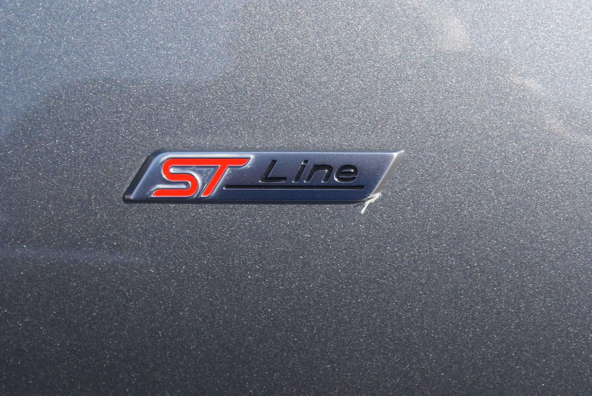 2025 Ford Escape ST-Line Select AWD