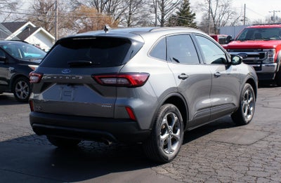 2025 Ford Escape ST-Line Select AWD