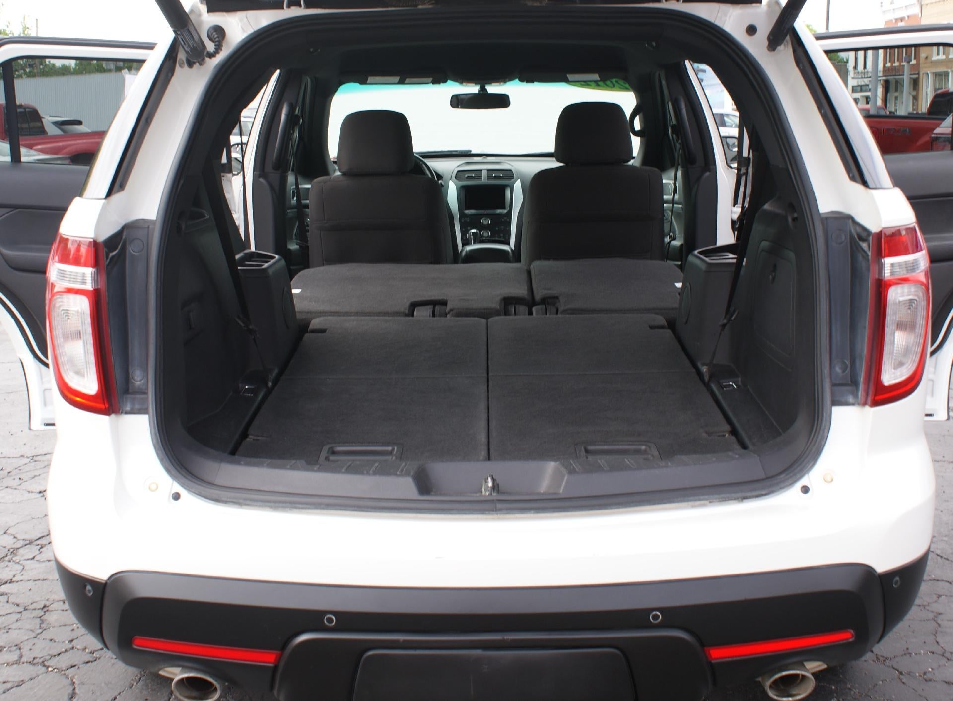 2012 Ford Explorer 4WD 4dr XLT