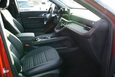 2025 Ford Explorer ST-Line 4WD