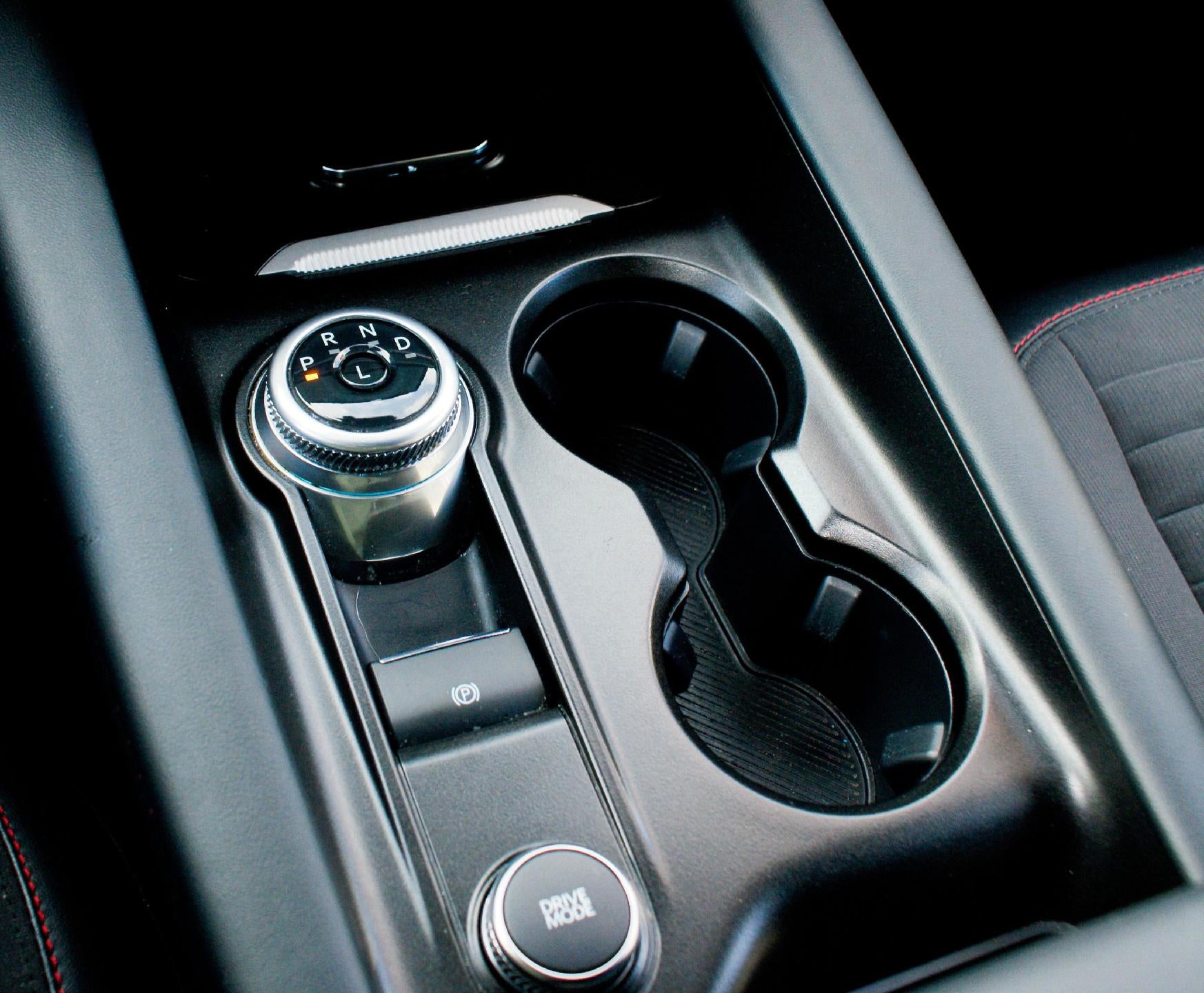 2025 Ford Explorer ST-Line 4WD