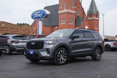 2025 Ford Explorer ST-Line 4WD