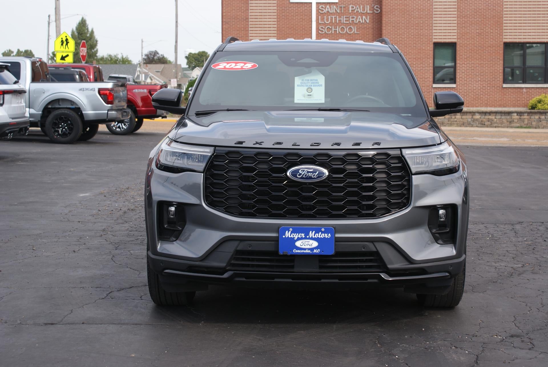 2025 Ford Explorer ST-Line 4WD