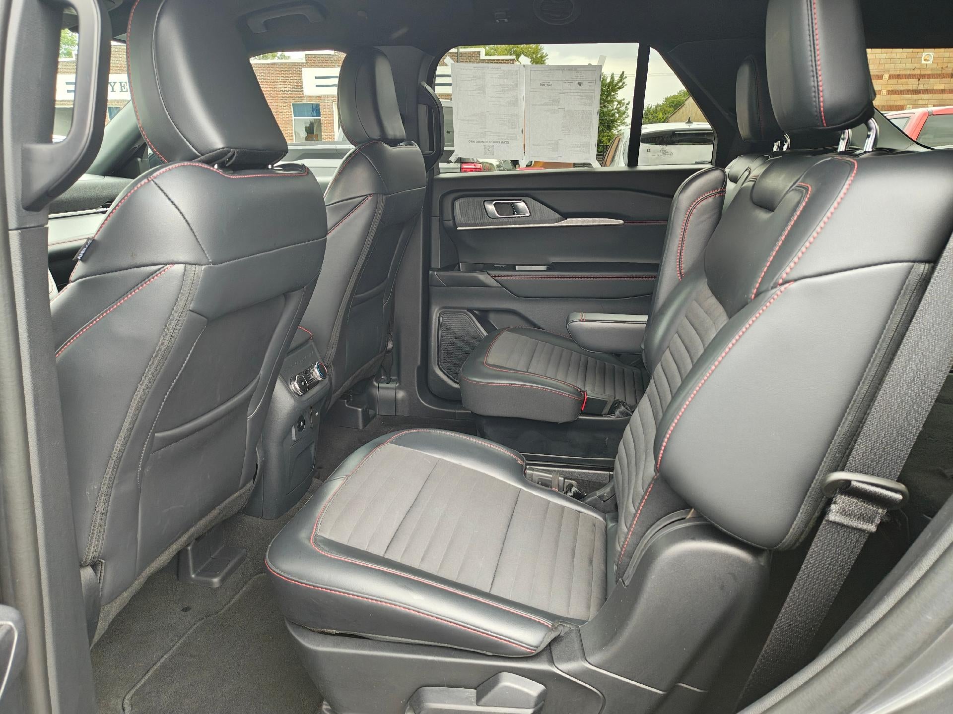 2026 Ford Explorer ST-Line 4WD