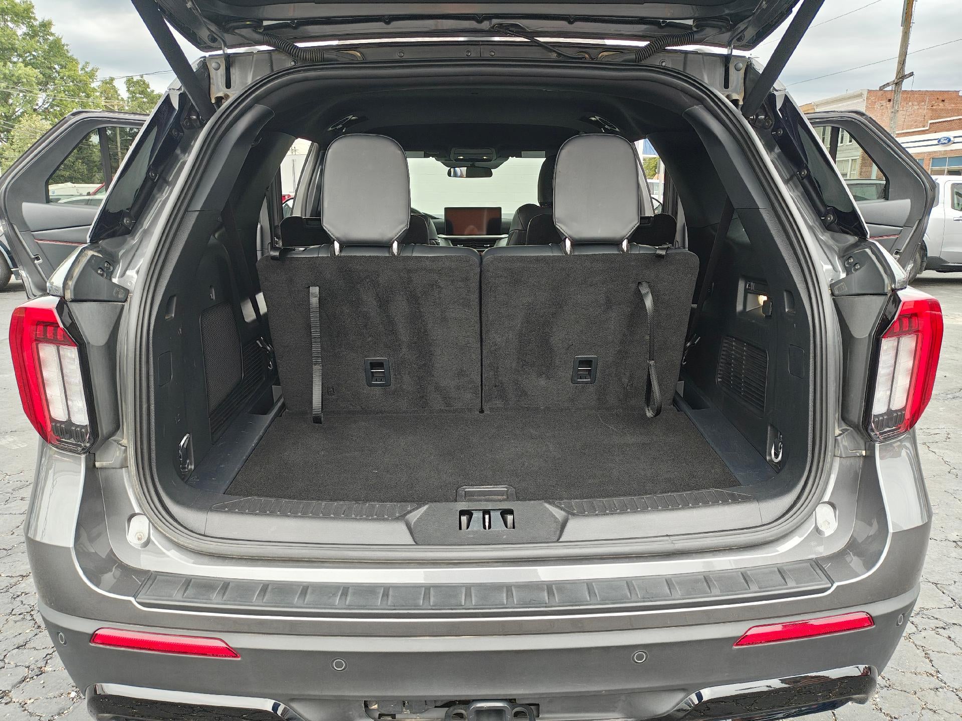 2026 Ford Explorer ST-Line 4WD