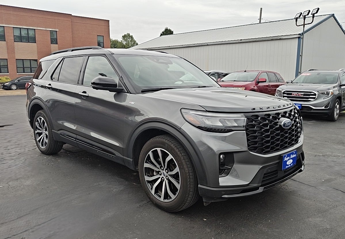2026 Ford Explorer ST-Line 4WD