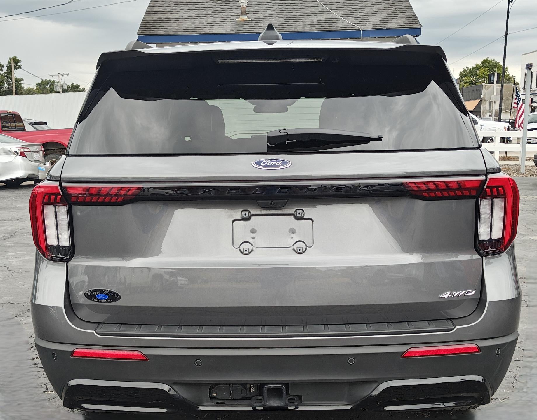 2026 Ford Explorer ST-Line 4WD