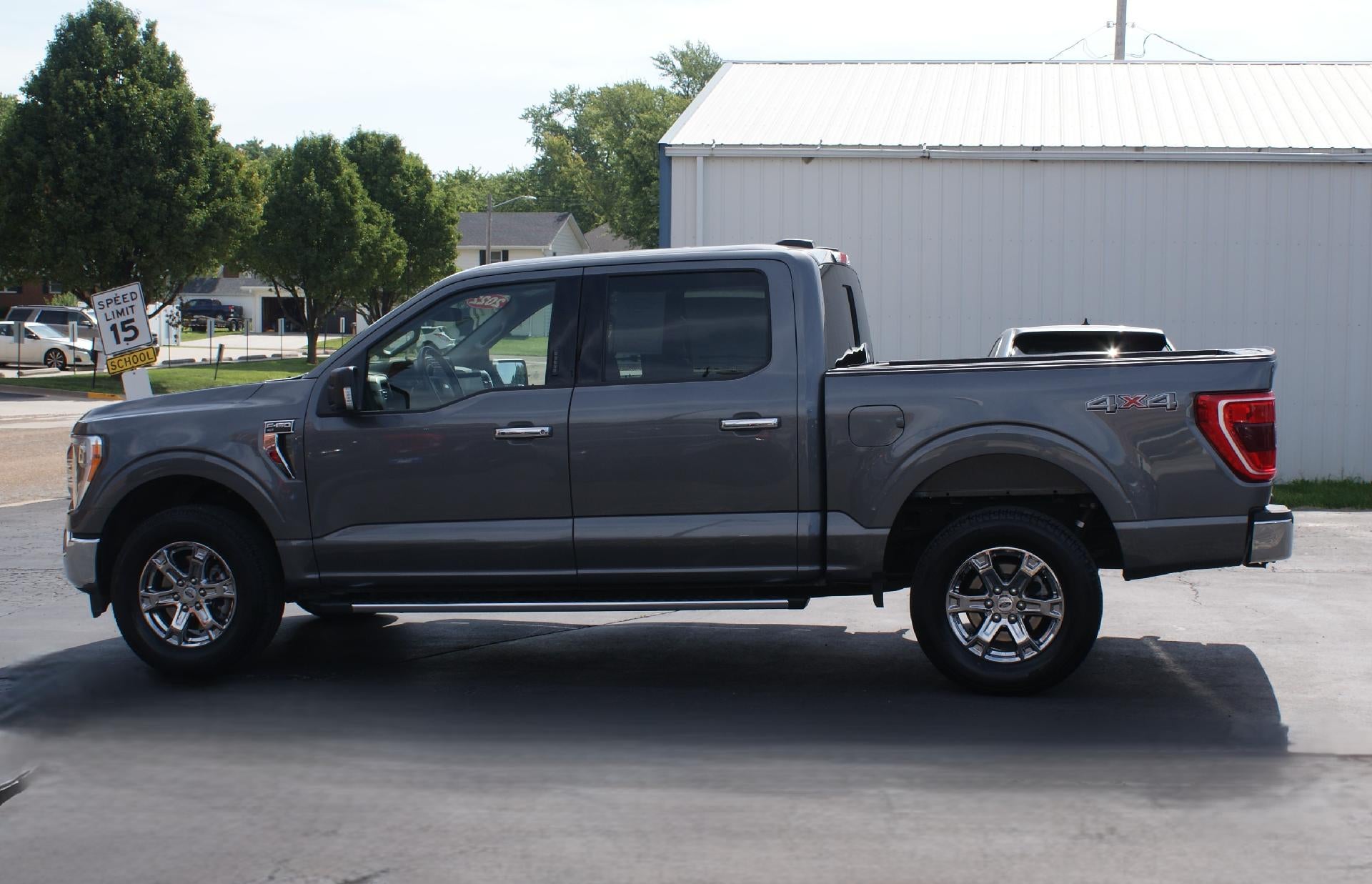 2022 Ford F-150 XLT 4WD SuperCrew 5.5' Box