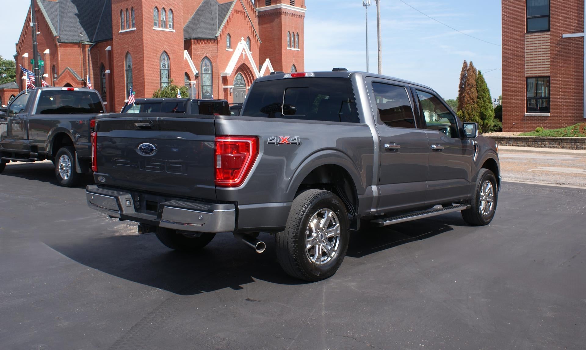 2022 Ford F-150 XLT 4WD SuperCrew 5.5' Box