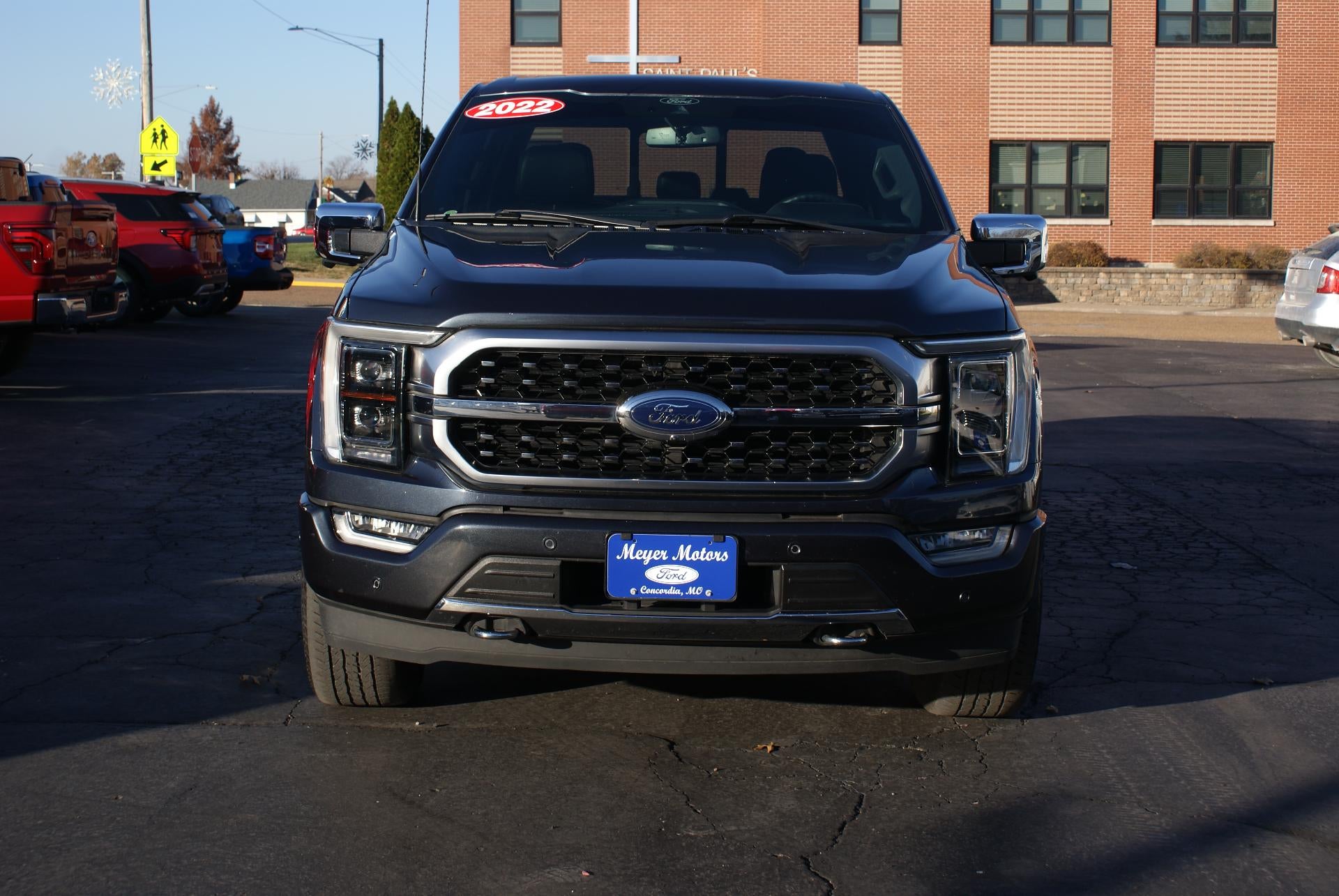 2022 Ford F-150 Platinum 4WD SuperCrew 5.5' Box