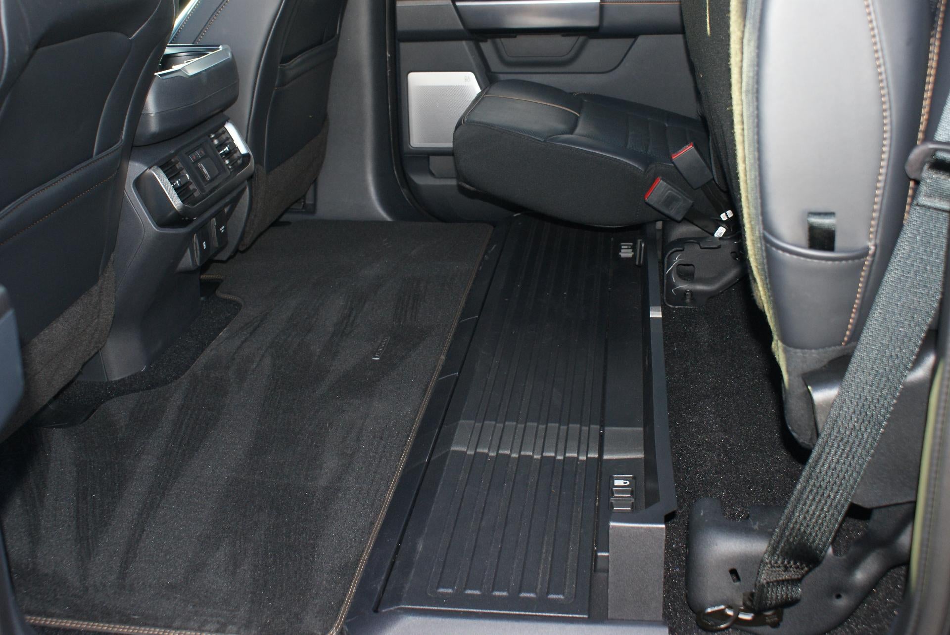 2022 Ford F-150 Platinum 4WD SuperCrew 5.5' Box