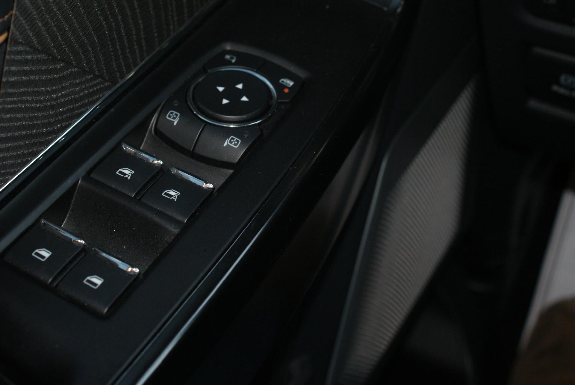 2022 Ford F-150 Platinum 4WD SuperCrew 5.5' Box