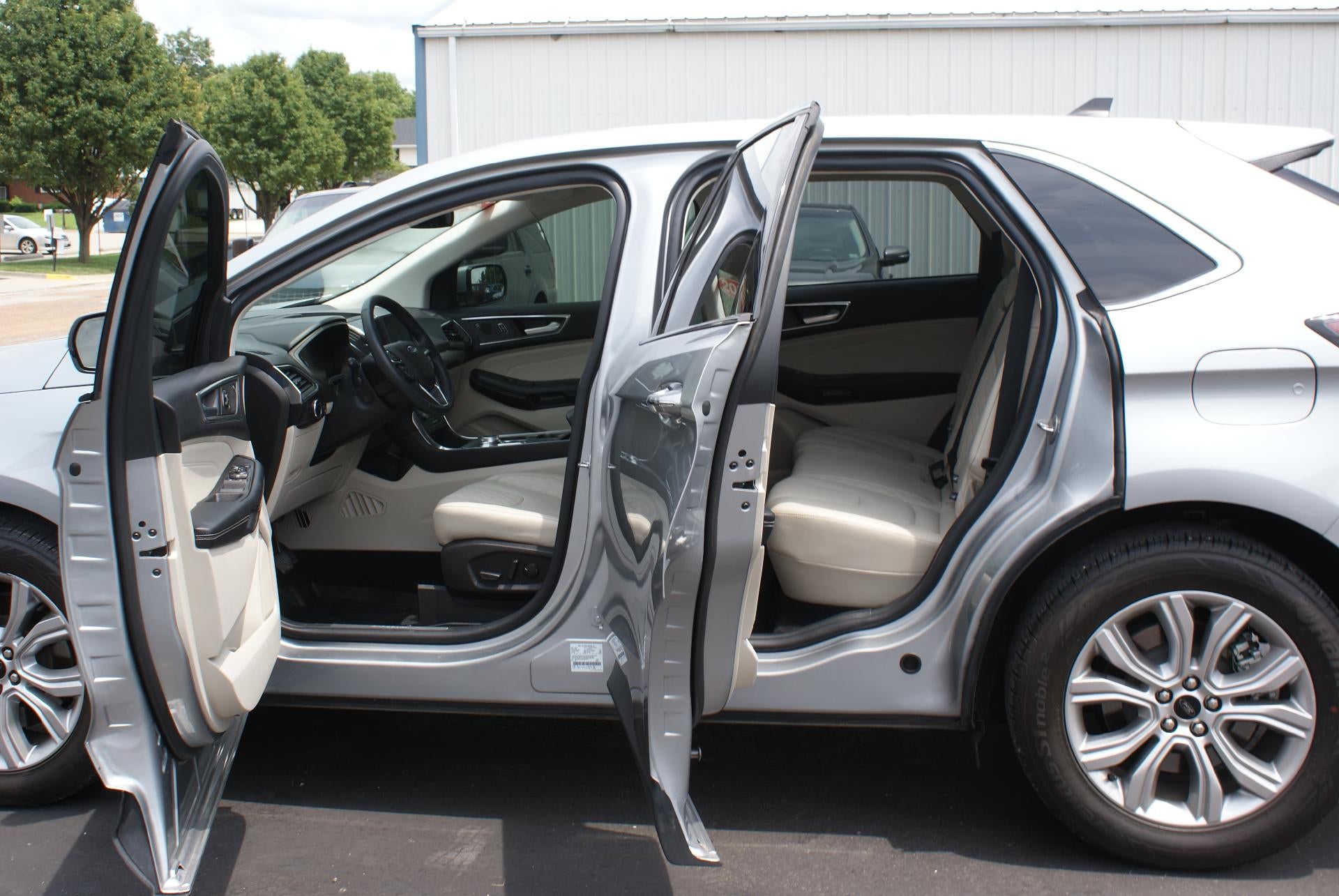 2023 Ford Edge Titanium AWD