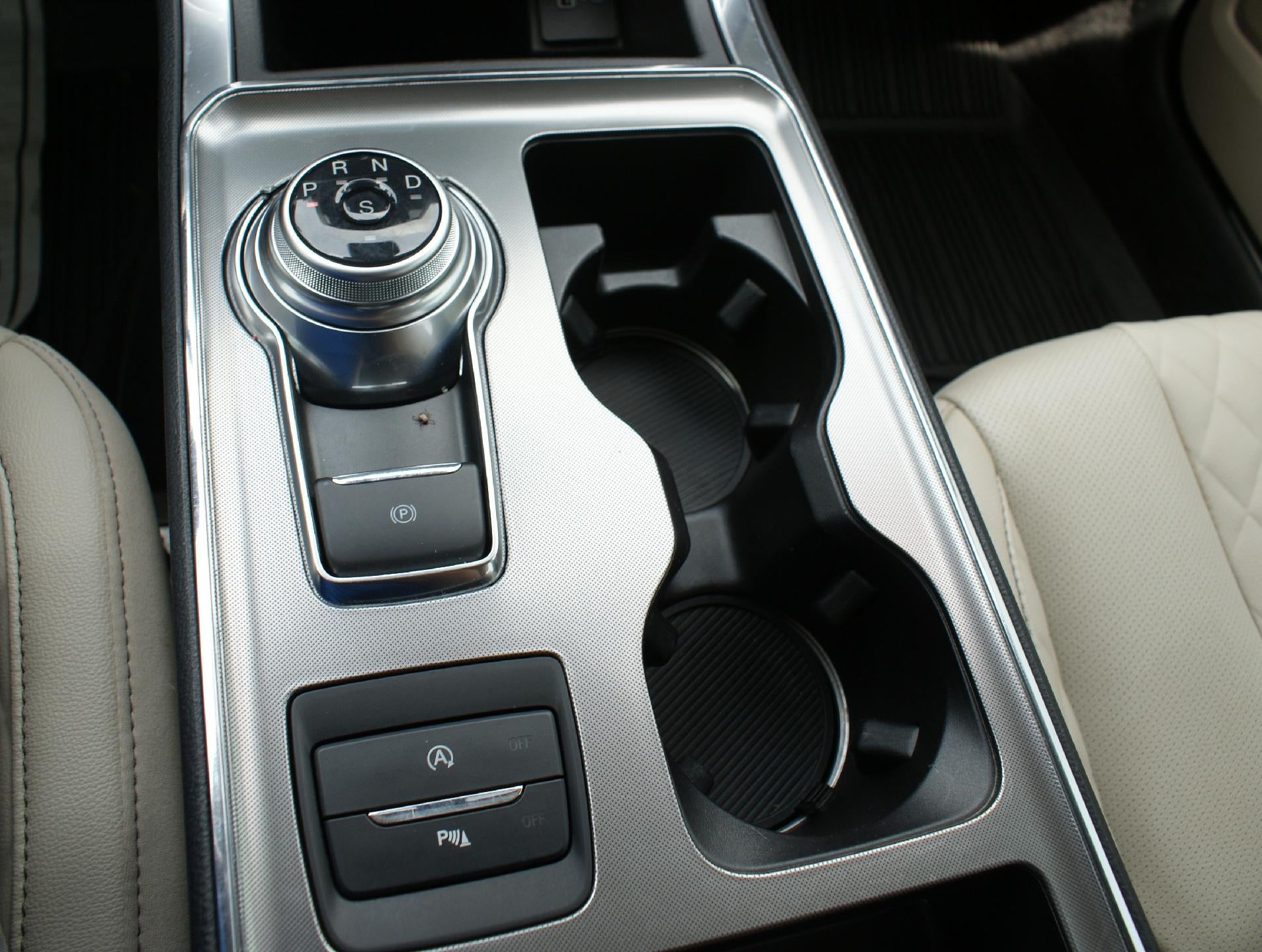 2023 Ford Edge Titanium AWD
