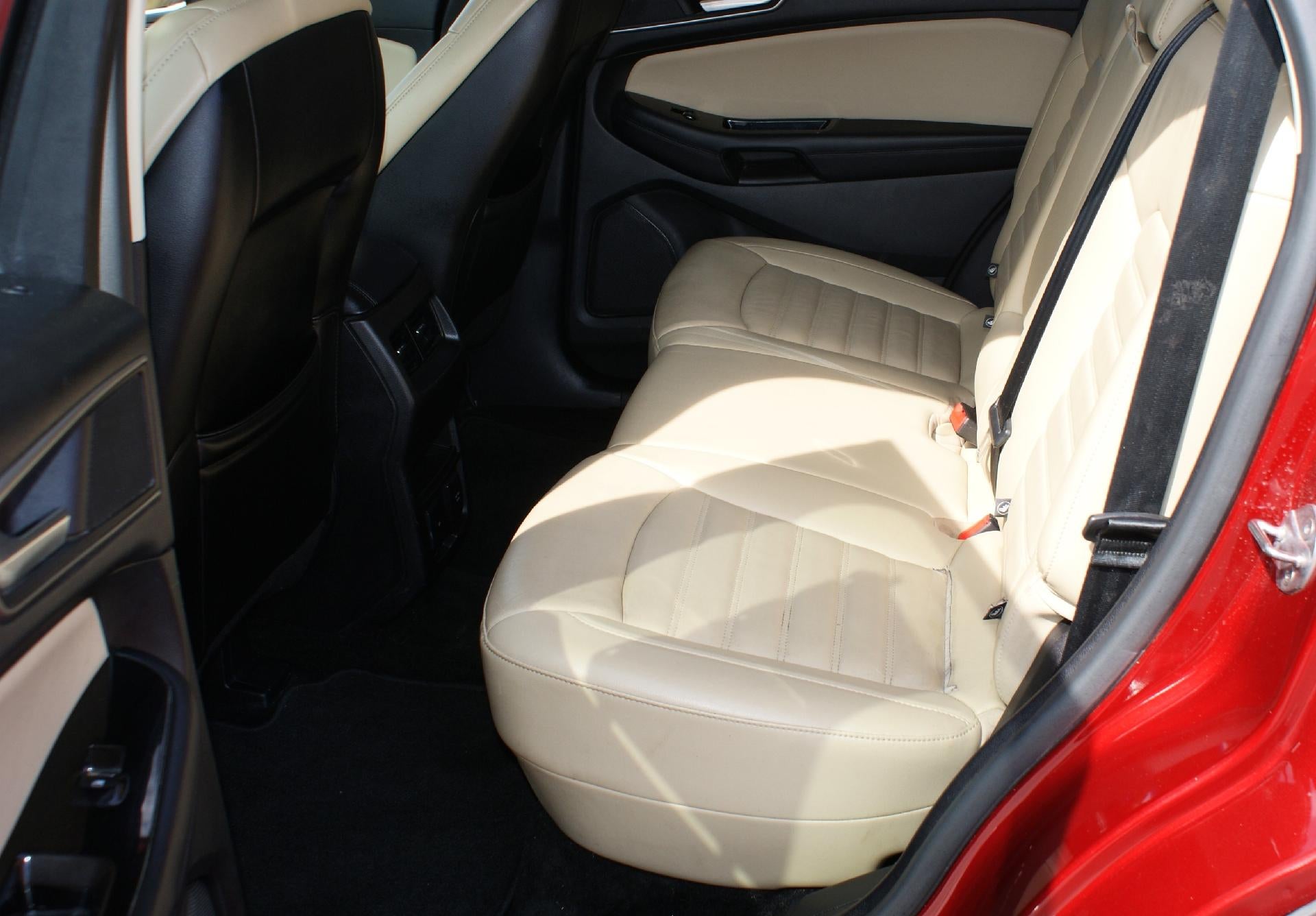 2015 Ford Edge 4dr SEL FWD