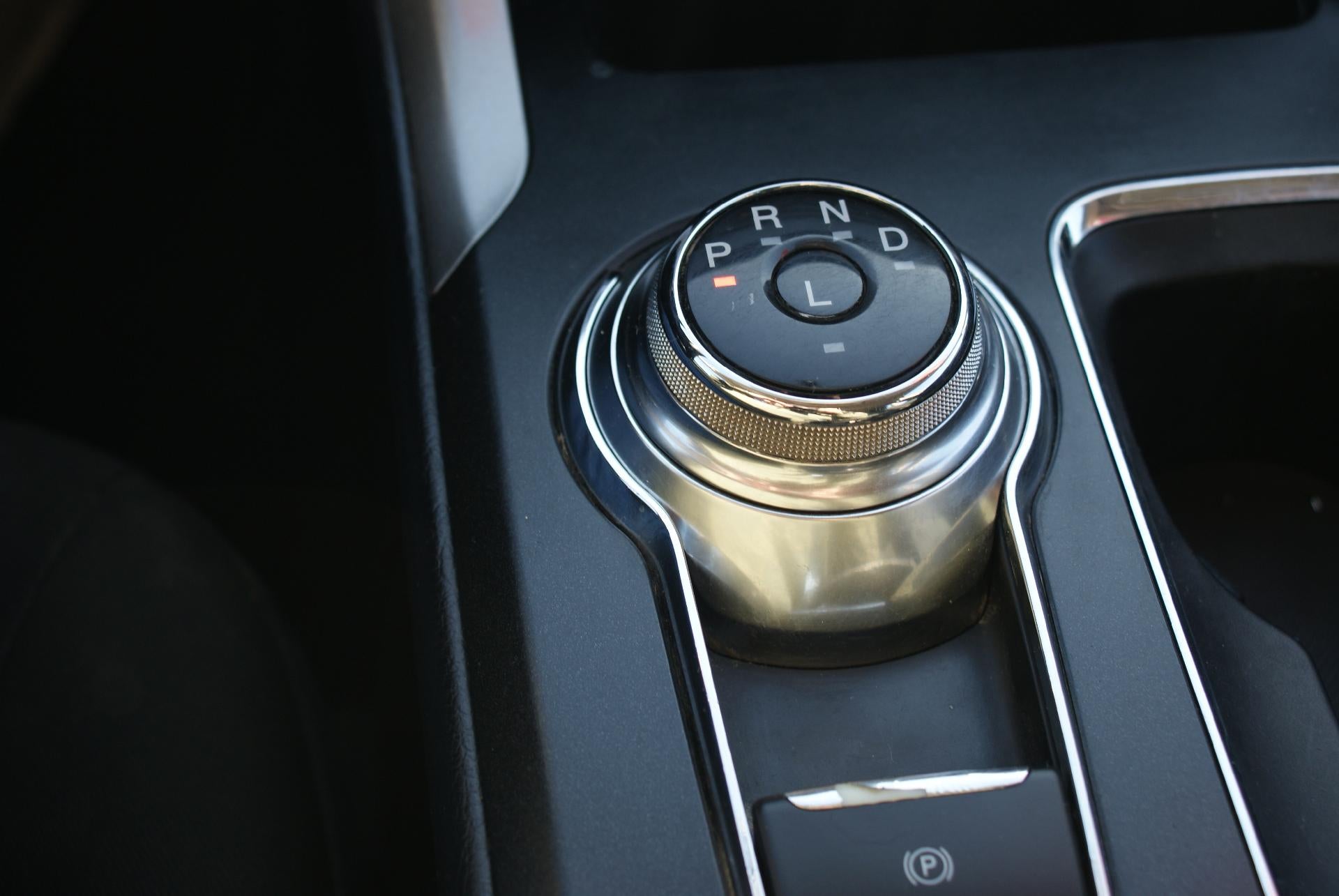 2017 Ford Fusion SE FWD