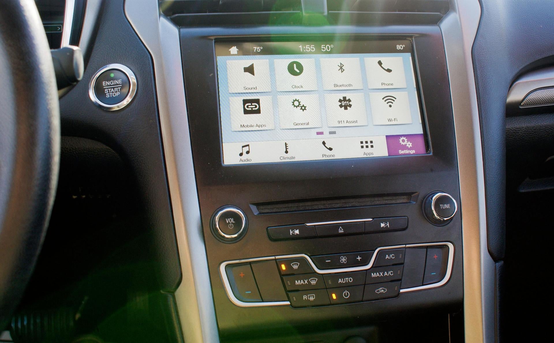 2017 Ford Fusion SE FWD