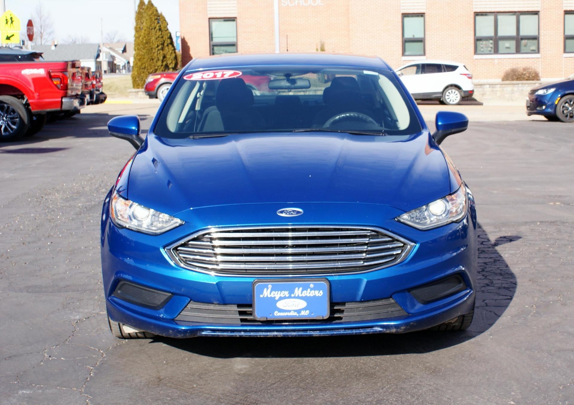 2017 Ford Fusion SE FWD