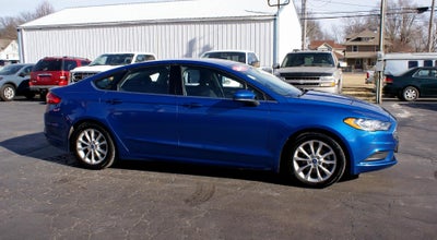 2017 Ford Fusion SE FWD