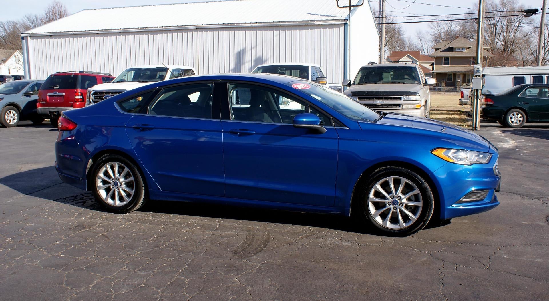 2017 Ford Fusion SE FWD