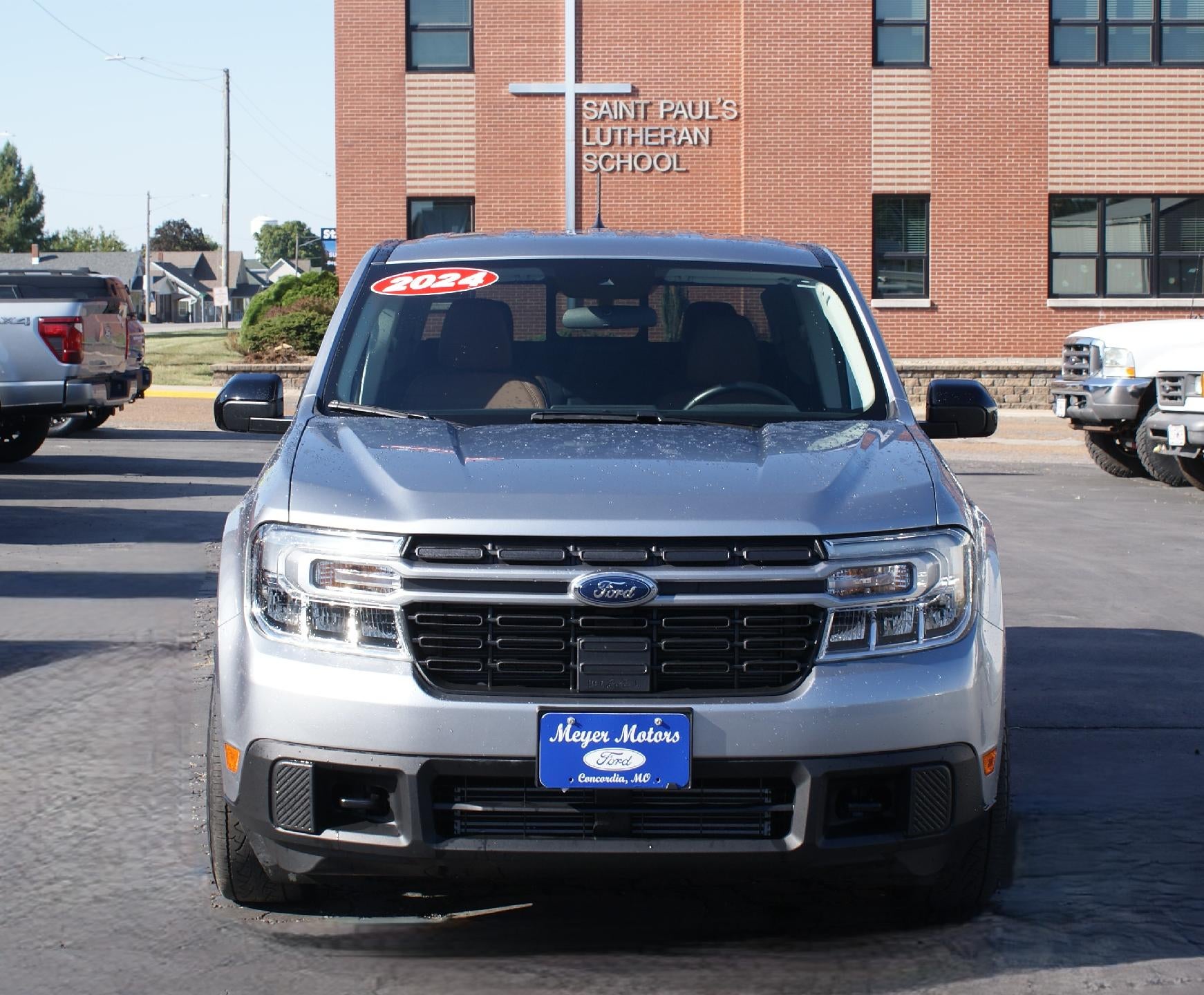Used 2024 Ford Maverick Lariat with VIN 3FTTW8S97RRB82587 for sale in Kansas City